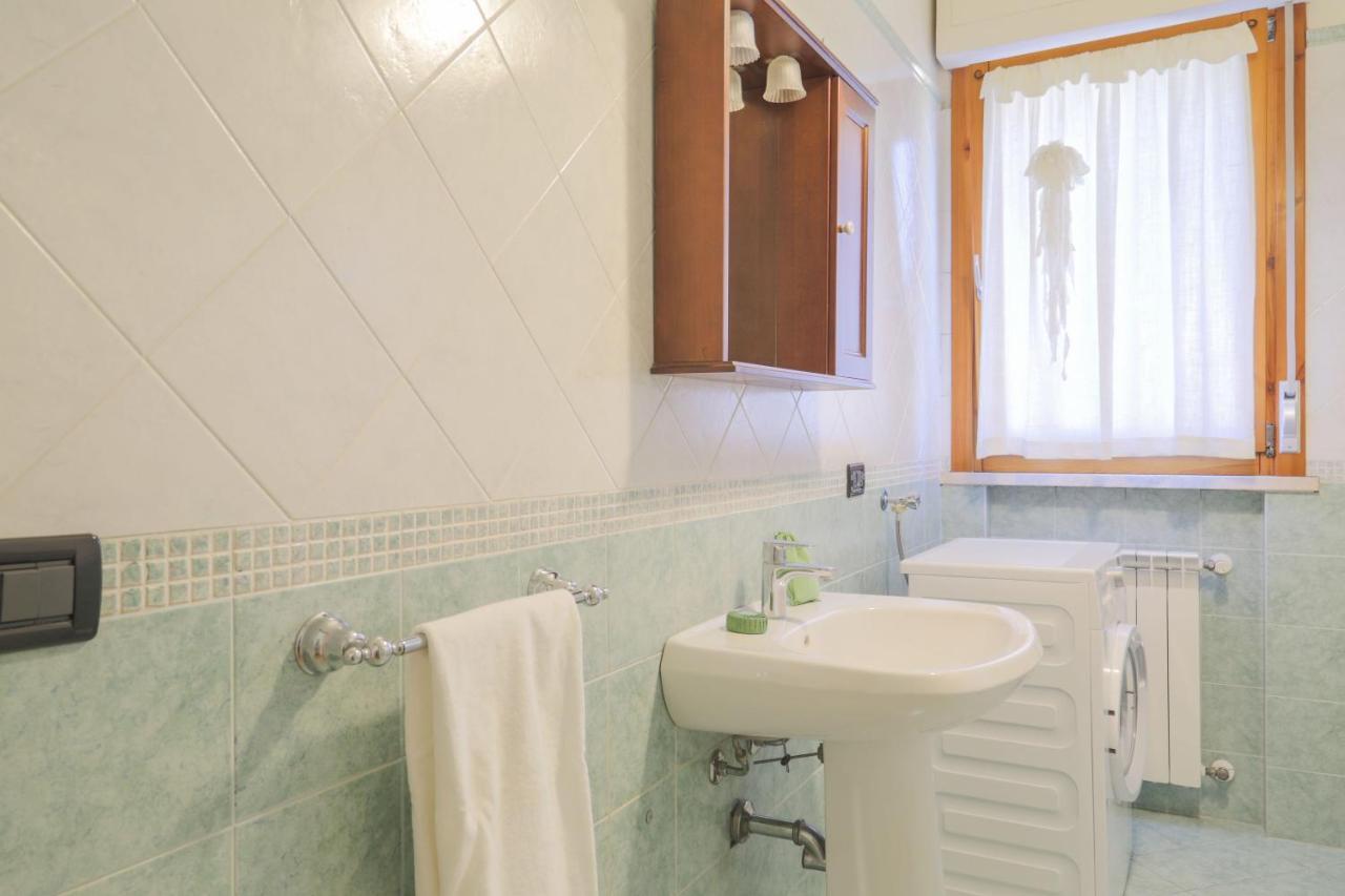 Grazioso Appartamento Della Toscana Poggibonsi Exterior foto